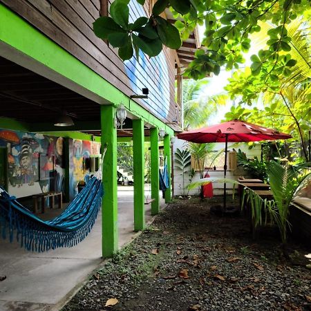The Bocas Corner Hotel Bocas del Toro Exterior photo