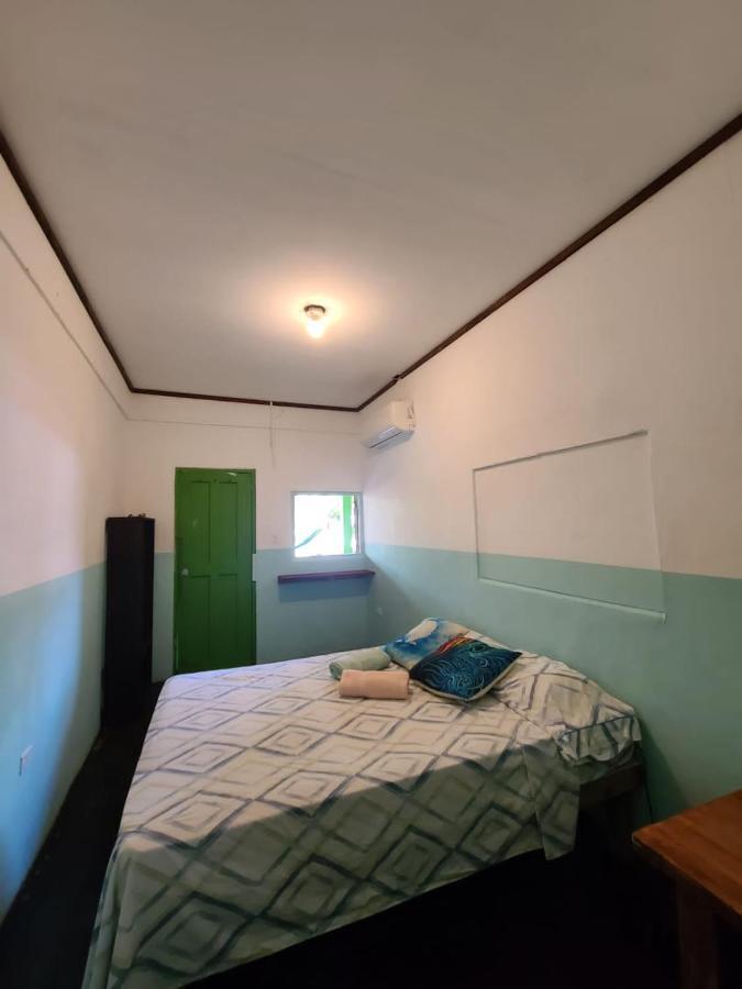 The Bocas Corner Hotel Bocas del Toro Exterior photo