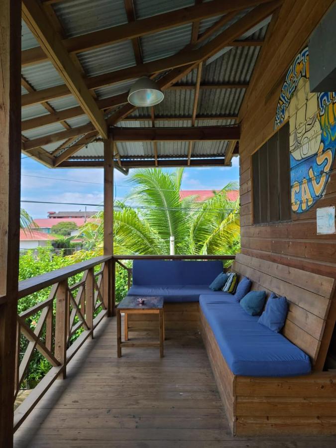 The Bocas Corner Hotel Bocas del Toro Exterior photo